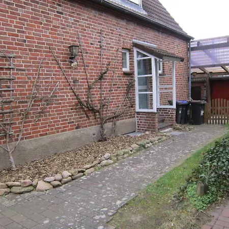 Haus Ihlkatenweg 公寓 *